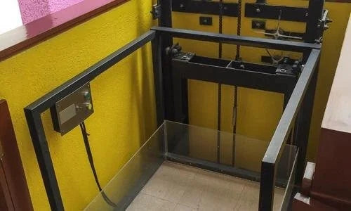 How Much Will a Vertical Platform Lift Cost You?