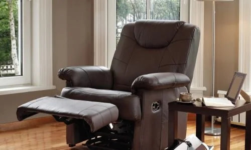 Benefits of Renting a Recliner Lift Chair After Surgery