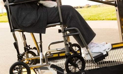How to Choose a Wheelchair Lift for Your Truck or Van