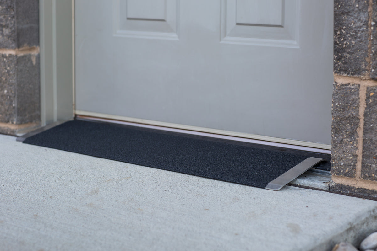 TRANSITIONS® Angled Entry Plate